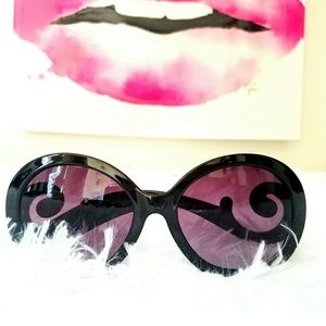 Black Diva Shades